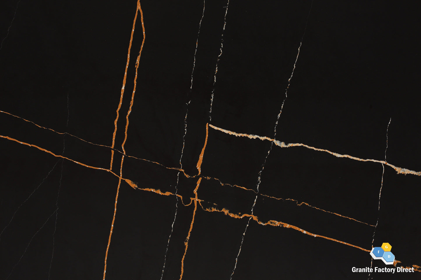 Calacatta Black Quartz GFD118 Countertop Prefab and Slab for sale